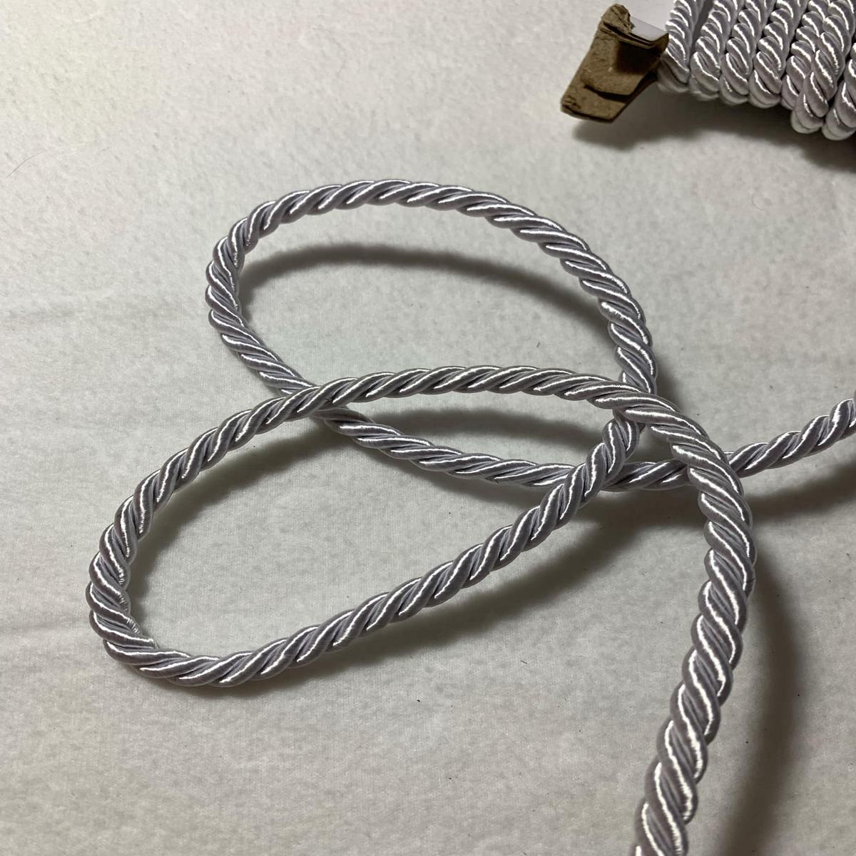 White Twisted Satin Cord Trim 3/8″