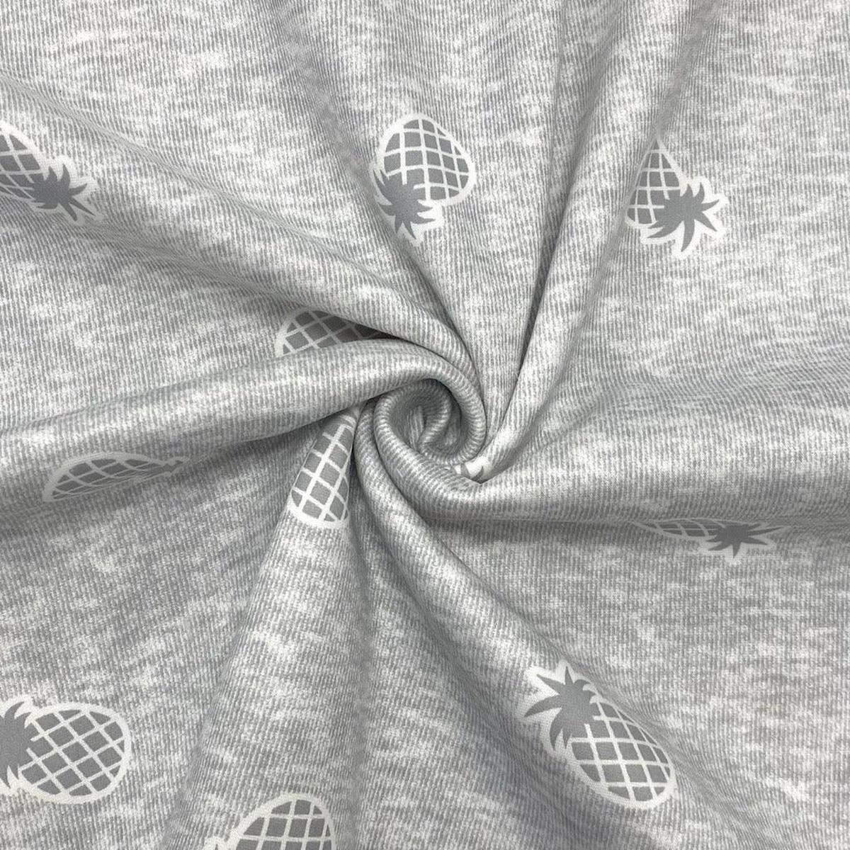 Pineapples on Grey Fleece-Backed Jersey – 1m Pre-cut