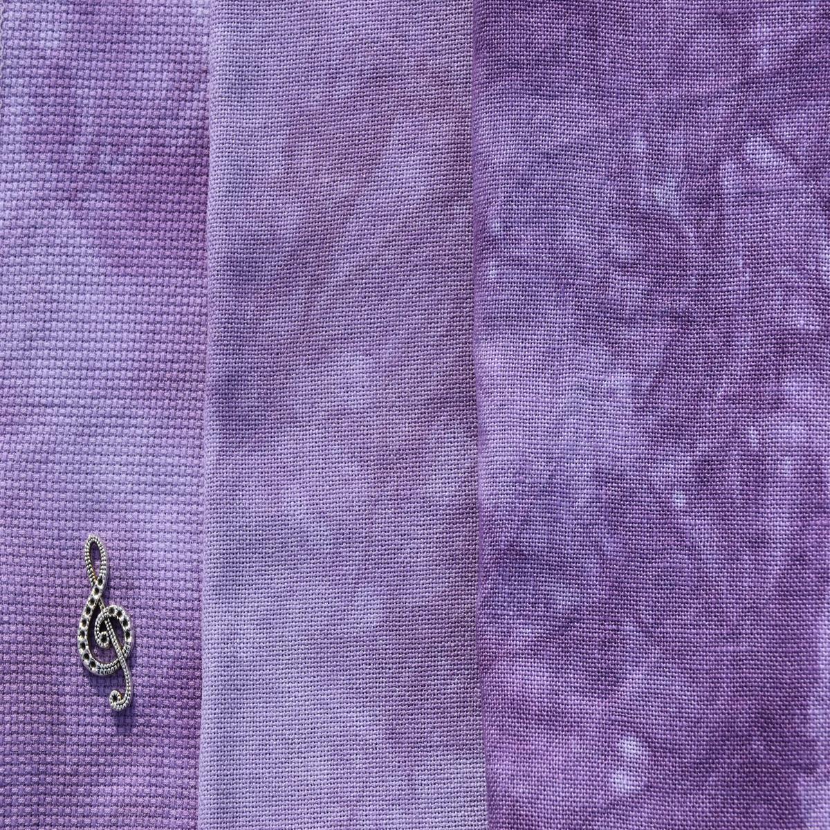 Sherry – Fat Quarter | Opalescent Linen | 32 ct