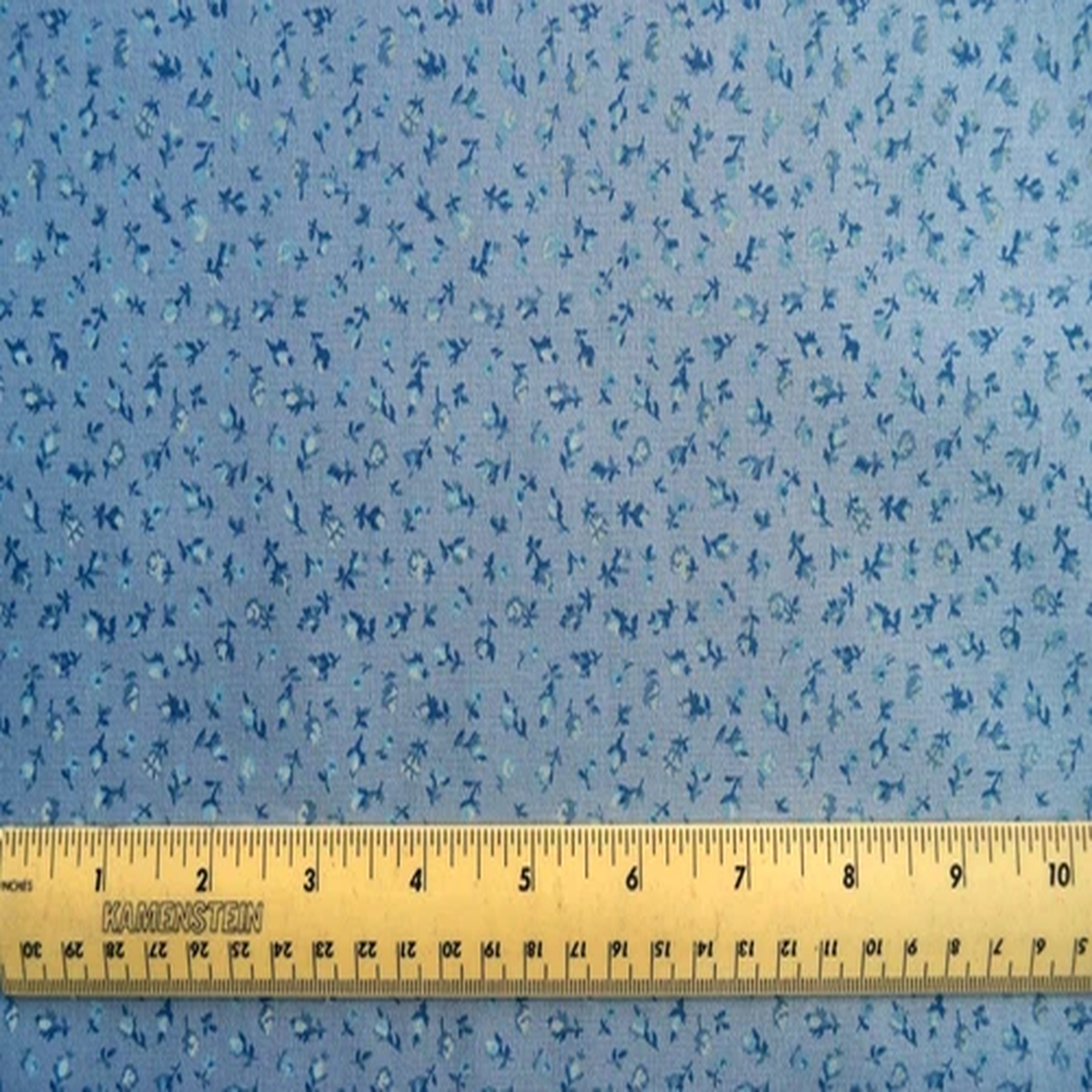 1 yd 100% Cotton Fabric Classic Cottons Green with Darker Leafy Sprigs